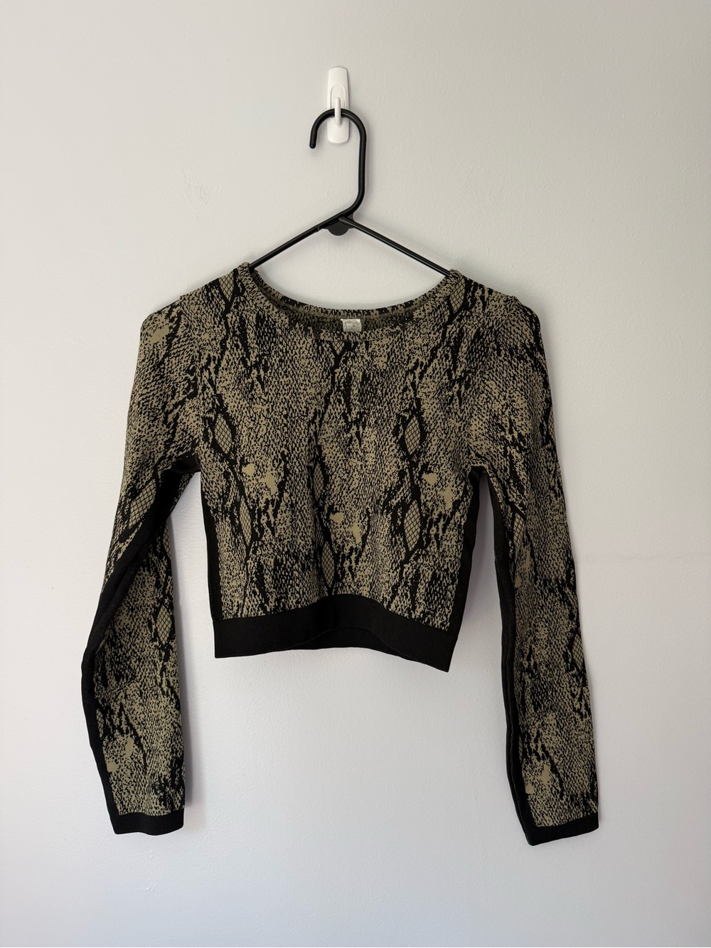 Fabletics Long Sleeve Top